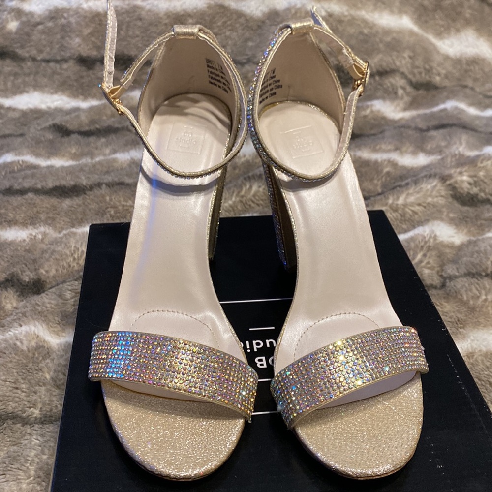 Db Studio Crystal Heel With Shimmering Accents - image 4